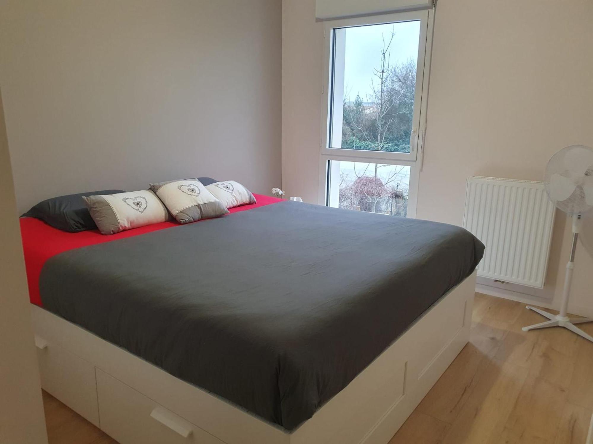 Appartement A Floirac Avec 2 Chambres, Un Parking Prive, Une Terrasse, A 5 Minutes En Voiture De L'Arkea Arena De Bordeaux Ngoại thất bức ảnh